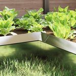 Casa si Gradina - Gradina si terasa - Garduri, panouri si accesorii - Gard pentru melci 4 pcs Argintiu 10 x 10 x 25 cm - Infinity.ro