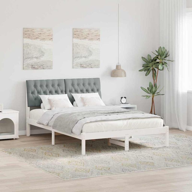 Casa si Gradina - Mobilier - Paturi si accesorii - Paturi - Cadru de pat Gri deschis 140 x 200 cm Lemn de pin masiv - Infinity.ro