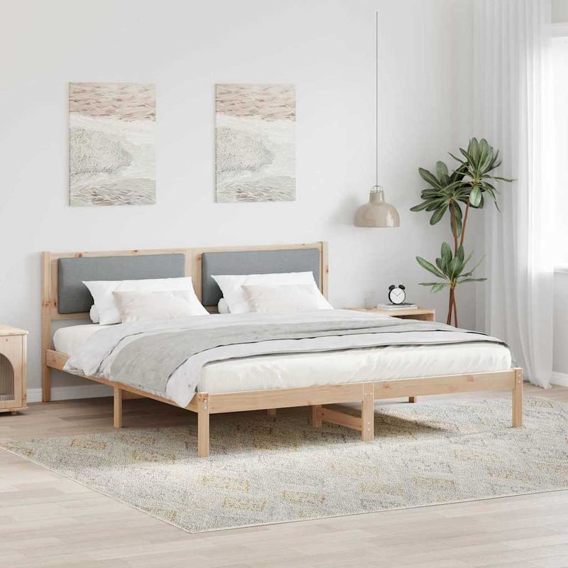 Casa si Gradina - Mobilier - Paturi si accesorii - Paturi - Cadru de pat Gri deschis 180 x 200 cm Lemn de pin masiv - Infinity.ro