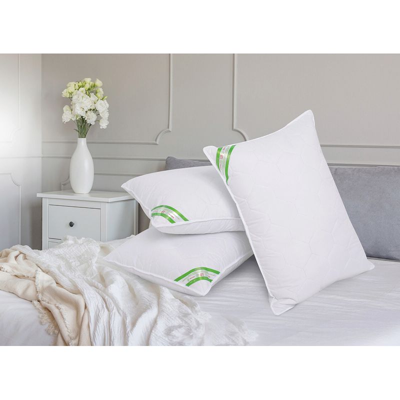 Casa si Gradina - Textile si covoare - Perne si pilote - Perne - Set Alcam, 4 perne 70x70 cm, microfibra matlasata, lavabile, alb - Infinity.ro