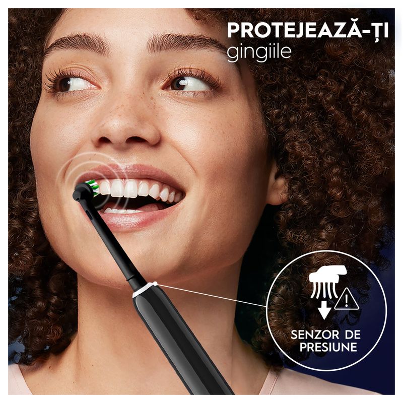 Ingrijire personala si Cosmetice - Igiena dentara - Periute de dinti electrice - Set 2x Periuta de dinti electrica Oral-B Pro 1, Curatare 3D, 1 program, 1 capat de periaj, Negru/Roz - Infinity.ro