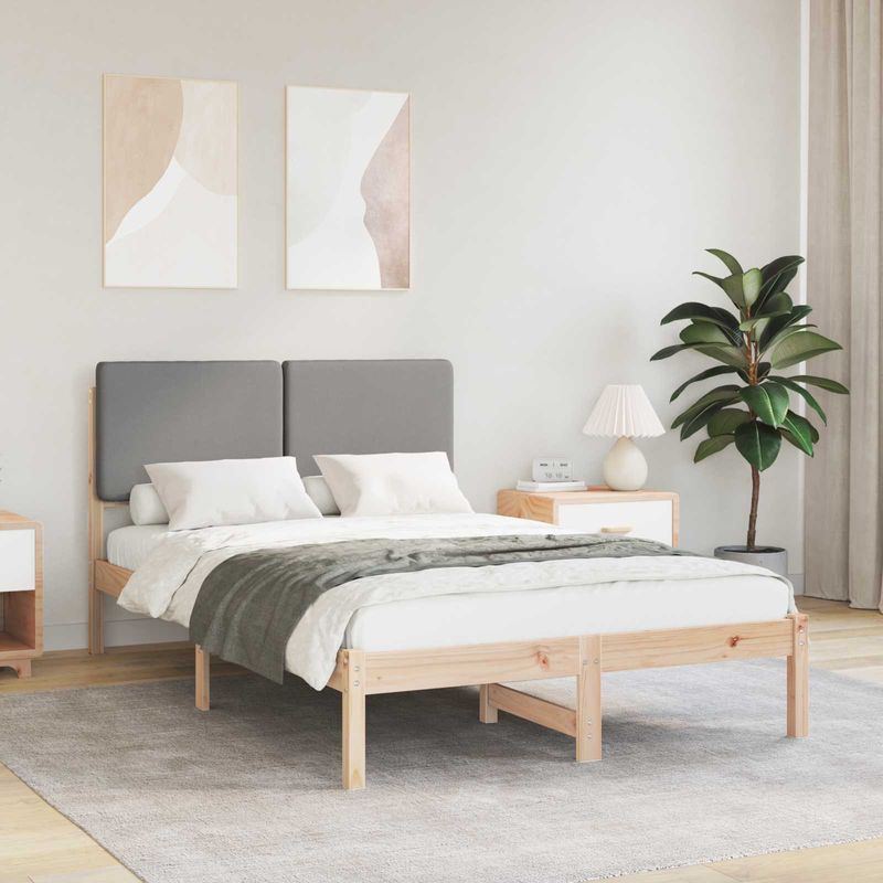 Casa si Gradina - Mobilier - Paturi si accesorii - Paturi - Cadru de pat cu tablie tapitata Gri deschis 135 x 190 cm - Infinity.ro