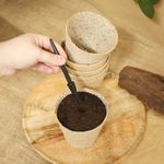 Casa si Gradina - Gradinarit si plante - Intretinere gradina - Pamant flori, ingrasaminte si pesticide - Set 12 ghivece biodegradabile rotunde pentru germinare si sadire Dr.Soil, cu diametrul de 11 cm - Infinity.ro