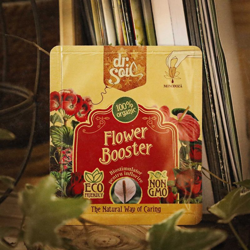 Casa si Gradina - Gradinarit si plante - Intretinere gradina - Pamant flori, ingrasaminte si pesticide - Dr.Soil FLOWER BOOSTER, biostimulator cu rol de stimulare a infloririi, monodoza de 10ml pentru 1L de solutie pentru pulverizat - Infinity.ro