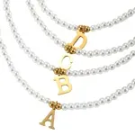 Fashion, accesorii si bijuterii - Femei - Bijuterii femei - Coliere femei - Colier din perle cu litere - Q - Infinity.ro