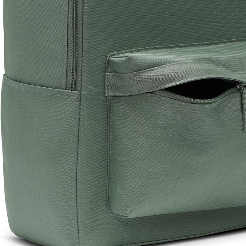 Sport si Outdoor - Articole de voiaj - Rucsacuri - Rucsac Nike Heritage - Infinity.ro