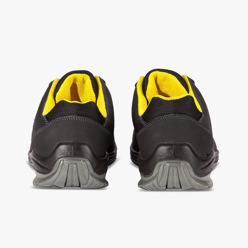 Casa si Gradina - Constructii - Echipamente de lucru - Incaltaminte protectia muncii - Pantofi de protectie din piele,DIADORA, BLITZ S3 SRC cu bombeu compozit Negru 39 - Infinity.ro
