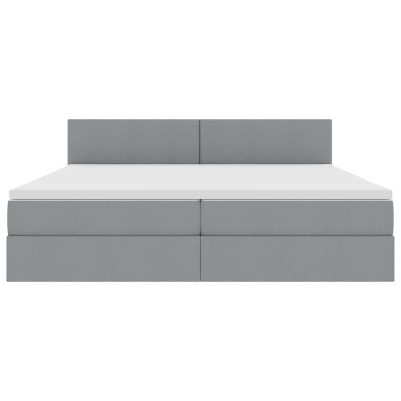 Casa si Gradina - Mobilier - Paturi si accesorii - Paturi - Pat cu lumini cu banda LED Gri deschis 200 x 200 cm tesatura - Infinity.ro