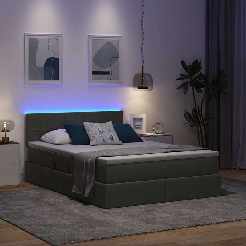 Casa si Gradina - Mobilier - Paturi si accesorii - Paturi - Pat cu lumini cu banda LED Gri inchis 140 x 200 cm tesatura - Infinity.ro
