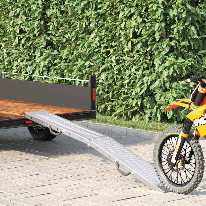 Auto si Moto - Remorci si platforme auto - Rampa de Incarcare Argintiu 185 x 22,5 x 4,5 cm Otel Galvanizat - Infinity.ro