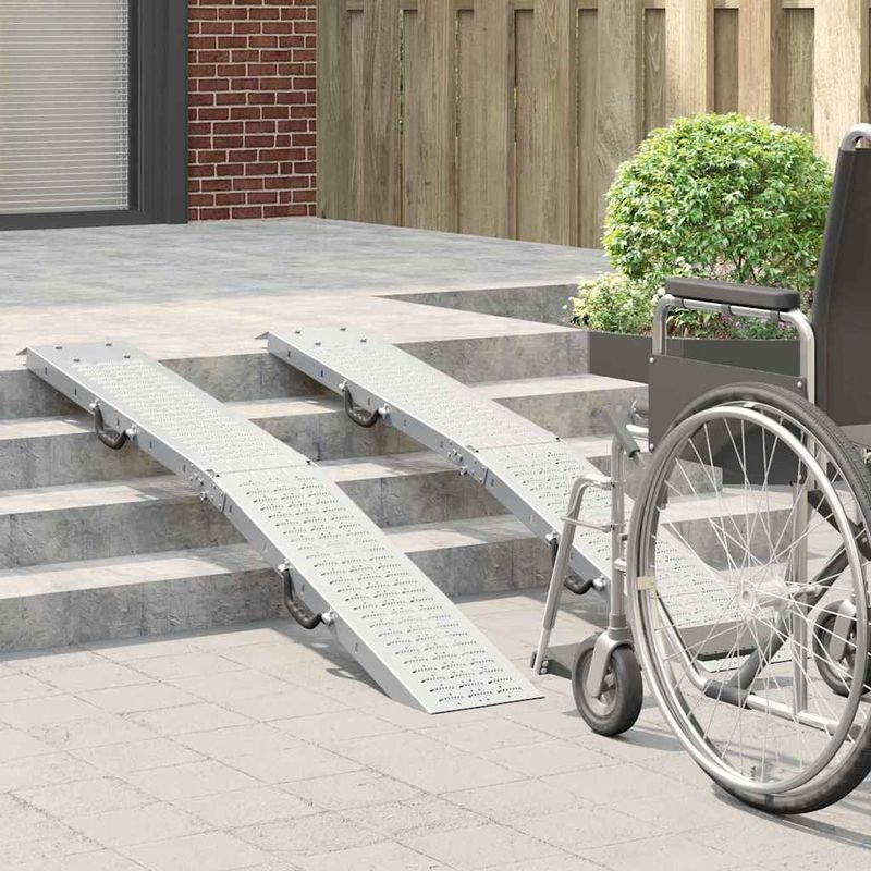 Auto si Moto - Remorci si platforme auto - Rampa de Incarcare 2 pcs Argintiu 166 x 22,5 x 4,5 cm - Infinity.ro