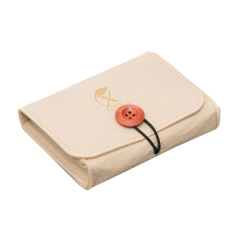 Casa si Gradina - Decoratiuni - Aromaterapie si lumanari - Uleiuri esentiale aromaterapie - XTERRA | Set 6 sinergii de uleiuri esențiale 100% naturale + vitamina E | Etui crem - Infinity.ro
