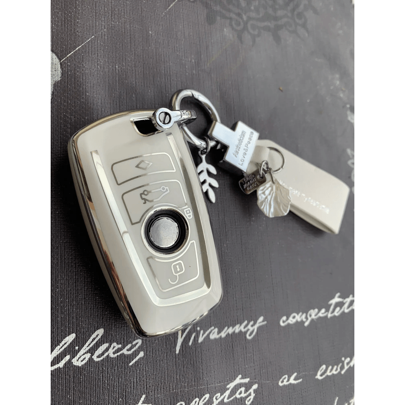 Auto si Moto - Electrice auto - Alte accesorii electrice auto - Husa pentru cheie smart alb BMW F20 F30 G20 F31 F34 G30 F11 M1 M2 M6 X2 X3 F25 seria 1 3 6 E39 E46 E60 E70 E87 E90 - Infinity.ro