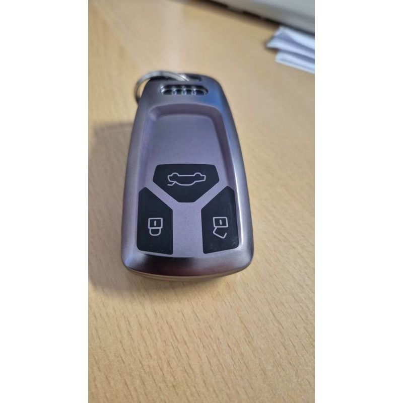 Auto si Moto - Electrice auto - Alte accesorii electrice auto - Husa pentru cheie Audi A4 B9 A5 A6 8S 8W Q5 Q7 4M S4 S5 S7 TT TTS TFSI RS - Infinity.ro