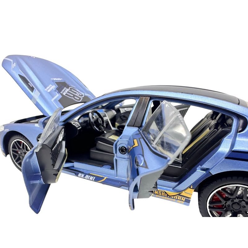 Jucarii, Copii si Bebe - Jucarii si jocuri - Vehicule si jucarii cu telecomanda - Masinute - Macheta BMW M8 Gran Coupe albastru MHB 800 1:32 replica metal lumini si sunete, fum, usi deschise - Infinity.ro