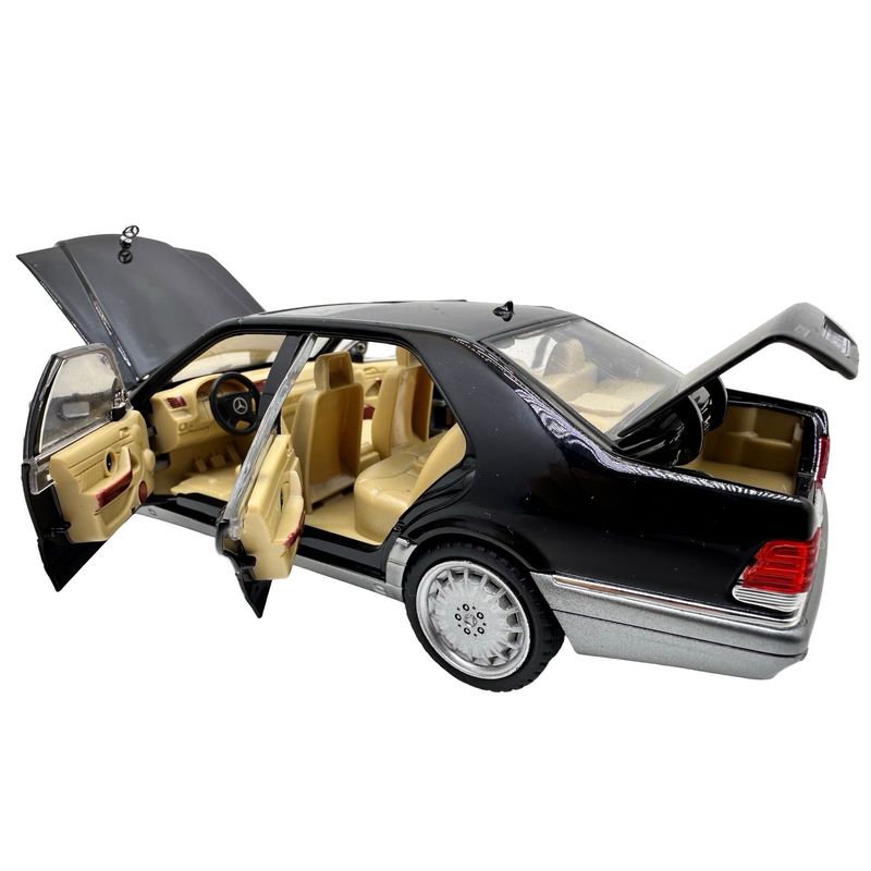 Jucarii, Copii si Bebe - Jucarii si jocuri - Vehicule si jucarii cu telecomanda - Masinute - Macheta Mercedes-Benz W140 S320 Clasa S negru 1:24 metal cu lumini, sunete usi capota si portbagaj deschise - Infinity.ro