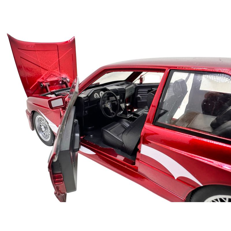 Jucarii, Copii si Bebe - Jucarii si jocuri - Vehicule si jucarii cu telecomanda - Masinute - Macheta BMW E30 M3 Coca-Cola 1:24 replica metal lumini si sunete, deschide usile si capotele - Infinity.ro