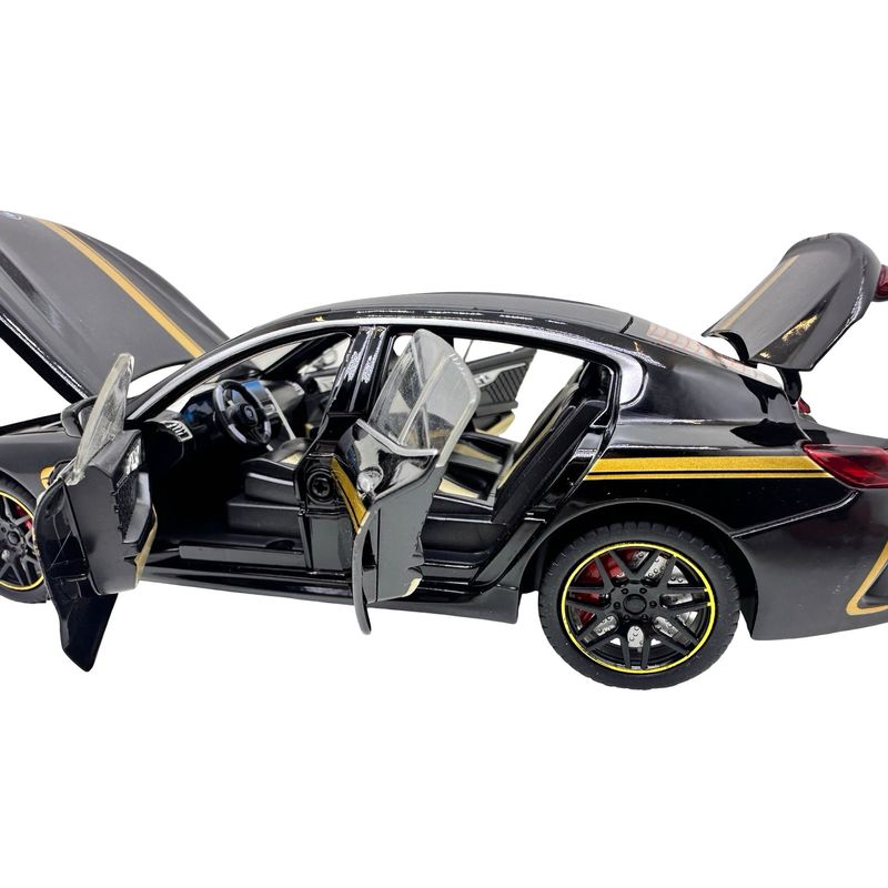 Jucarii, Copii si Bebe - Jucarii si jocuri - Vehicule si jucarii cu telecomanda - Masinute - Macheta BMW M8 Gran Coupe negru MHB 800 1:32 replica metal lumini si sunete, fum, usi deschise - Infinity.ro