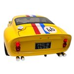 Jucarii, Copii si Bebe - Jucarii si jocuri - Vehicule si jucarii cu telecomanda - Masinute - Macheta clasica de curse Ferrari Dino galben #46, replica metal scara 1:32 cu lumini, sunete si usi deschise - Infinity.ro