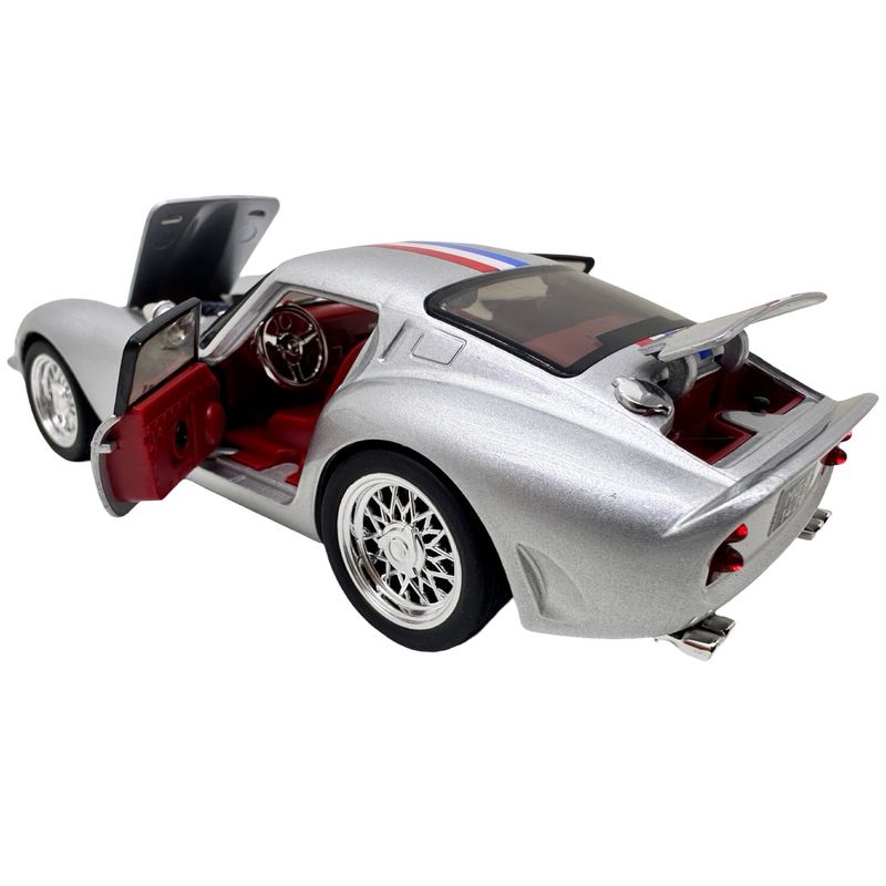 Jucarii, Copii si Bebe - Jucarii si jocuri - Vehicule si jucarii cu telecomanda - Masinute - Macheta clasica de curse Ferrari Dino argintiu #46, replica metal scara 1:32 cu lumini, sunete si usi deschise - Infinity.ro