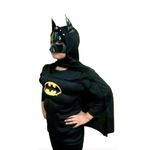 Jucarii, Copii si Bebe - Jucarii si jocuri - Jucarii de rol - Masti si costume copii - Costum Batman cu muschi si masca LED, carnaval, 7-9 ani, 120-130 cm - Infinity.ro