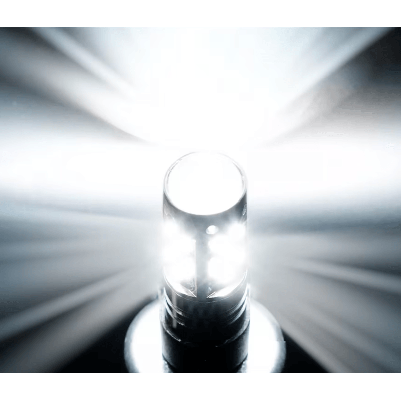 Auto si Moto - Electrice auto - Iluminare si semnalizare - Becuri auto - Set 2 becuri auto LED H3 cu lupa 60W 27 SMD 12V 6000K - Infinity.ro