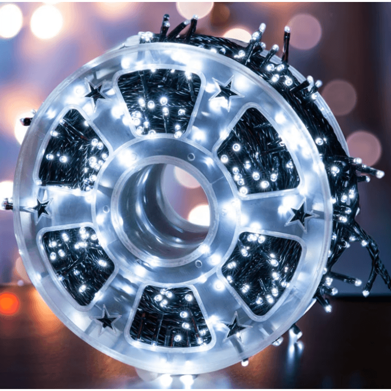 Casa si Gradina - Corpuri si surse de iluminat - Iluminat exterior - Instalatii luminoase exterior - Instalatie de Craciun tip Rola interior sau exterior rezistenta 50m 300LED ALB RECE - Infinity.ro