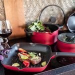 Casa si Gradina - Bucatarie si vesela - Vase pentru gatit - Tigai si seturi - Tigaie wok cu capac AMBITION Noel, 28cm, invelis Qualum Basic, inductie - Infinity.ro