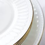 Casa si Gradina - Bucatarie si vesela - Vesela si tacamuri - Farfurii si boluri - Farfurie plata AMBITION Palazzo, 25cm, sticla opal, alb - Infinity.ro