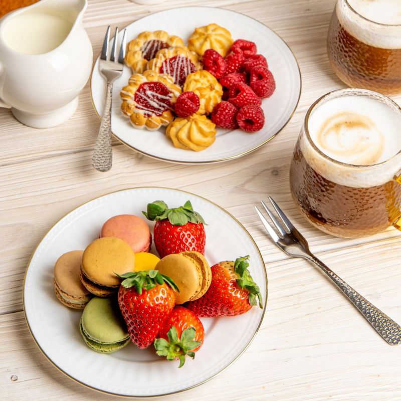 Casa si Gradina - Bucatarie si vesela - Vesela si tacamuri - Farfurii si boluri - Farfurie desert AMBITION Palazzo, 20cm, sticla opal, alb - Infinity.ro