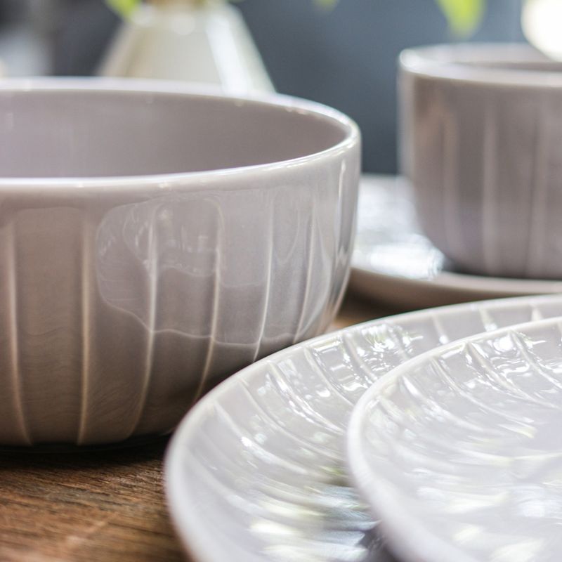 Casa si Gradina - Bucatarie si vesela - Vesela si tacamuri - Farfurii si boluri - Bol mic AMBITION Ligne, 12cm, portelan, gri - Infinity.ro