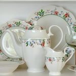 Casa si Gradina - Bucatarie si vesela - Vesela si tacamuri - Farfurii si boluri - Bol mediu AMBITION Rosalia, 18cm, portelan, model floral - Infinity.ro