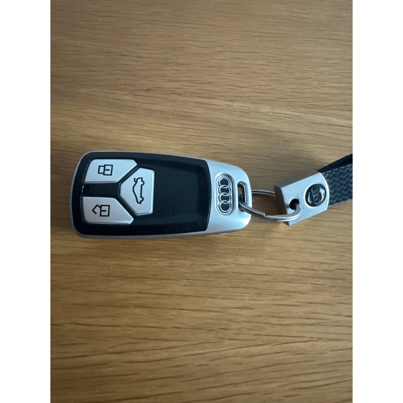 Auto si Moto - Electrice auto - Alte accesorii electrice auto - Husa pentru cheie Audi A4 B9 A5 A6L A6 S4 S5 S7 8W Q7 4M Q5 TT TTS RS 2016 2017 - Infinity.ro