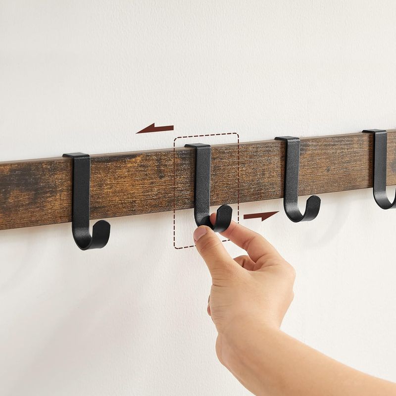 Casa si Gradina - Mobilier - Biblioteci si rafturi - Rafturi - Raft de perete tip cuier, 10 carlige detasabile, sina pentru haine, 30x65x42cm, maro rustic si negru - Infinity.ro