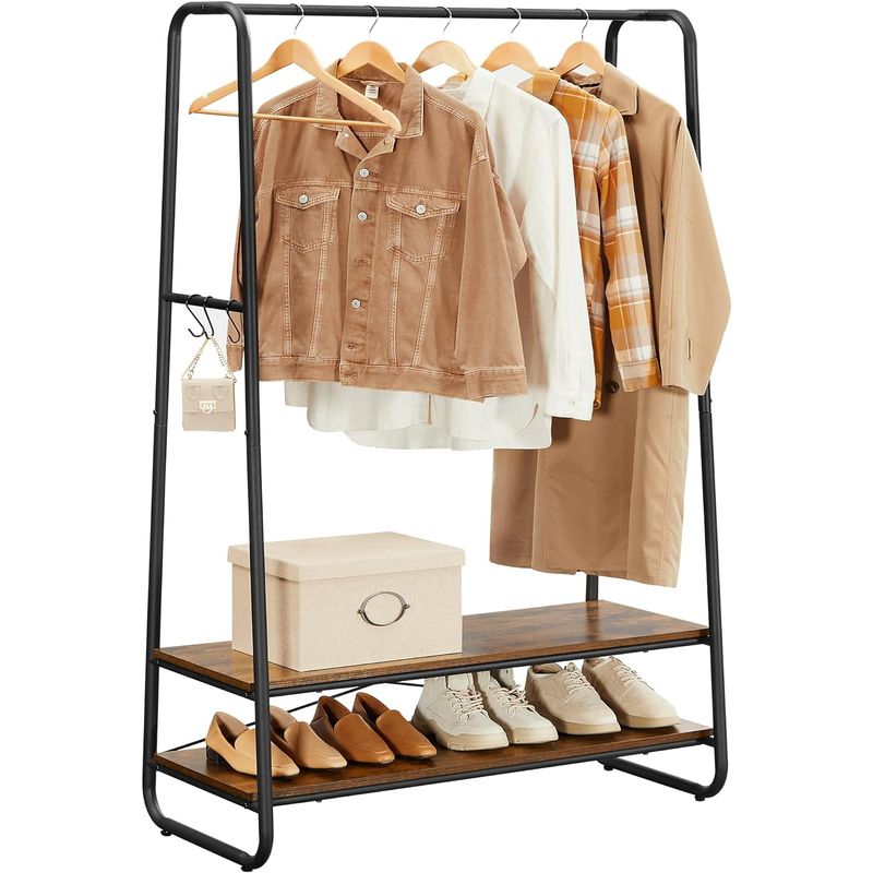 Casa si Gradina - Mobilier - Organizare si depozitare - Cuiere - Raft pentru haine cu suport pentru pantofi, 2 polite, 6 carlige laterale, 45x100x160cm, maro rustic - Infinity.ro