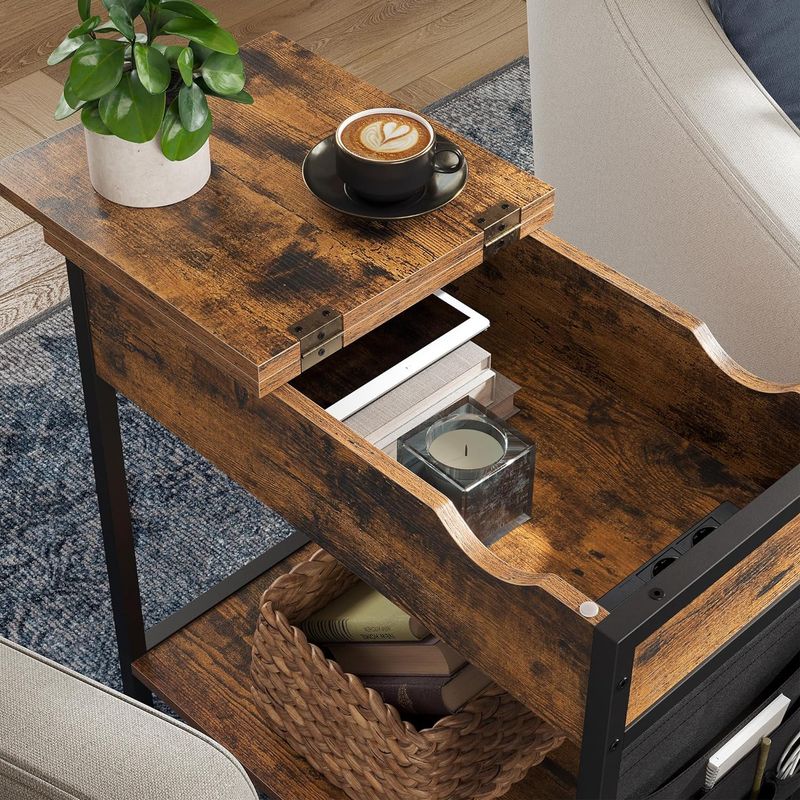 Casa si Gradina - Mobilier - Mese si birouri - Masute de cafea - Masa laterala pliabila, tip noptiera, cu prize si porturi USB, raft si geanta din textil, 60x32x60 cm, maro rustic - Infinity.ro