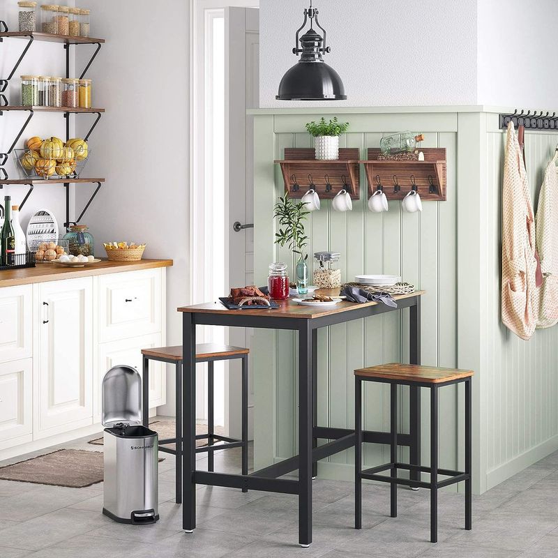 Casa si Gradina - Mobilier - Scaune si fotolii - Scaune - Set 2 scaune bar inalte, sezut dreptunghiular, cadru din otel, 40x30x65cm, stil industrial, maro rustic si negru - Infinity.ro