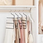 Casa si Gradina - Mobilier - Organizare si depozitare - Umerase si valeti - Set de 4 umerase pentru pantaloni, cu 5 bare, 32x35cm, negru - Infinity.ro