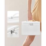 Fashion, accesorii si bijuterii - Femei - Bijuterii femei - Cutii bijuterii - Cutie de bijuterii cu 4 nivele, 3 sertare, oglinda si incuietoare, 18x23x17cm, alb - Infinity.ro