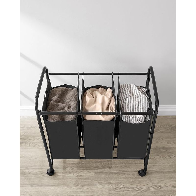 Market - Spalare si intretinere rufe - Uscatoare de rufe si accesorii - Cos de rufe cu 3 saci detasabili, structura metalica pe roti, 3x44L, 77x41x82cm, negru - Infinity.ro