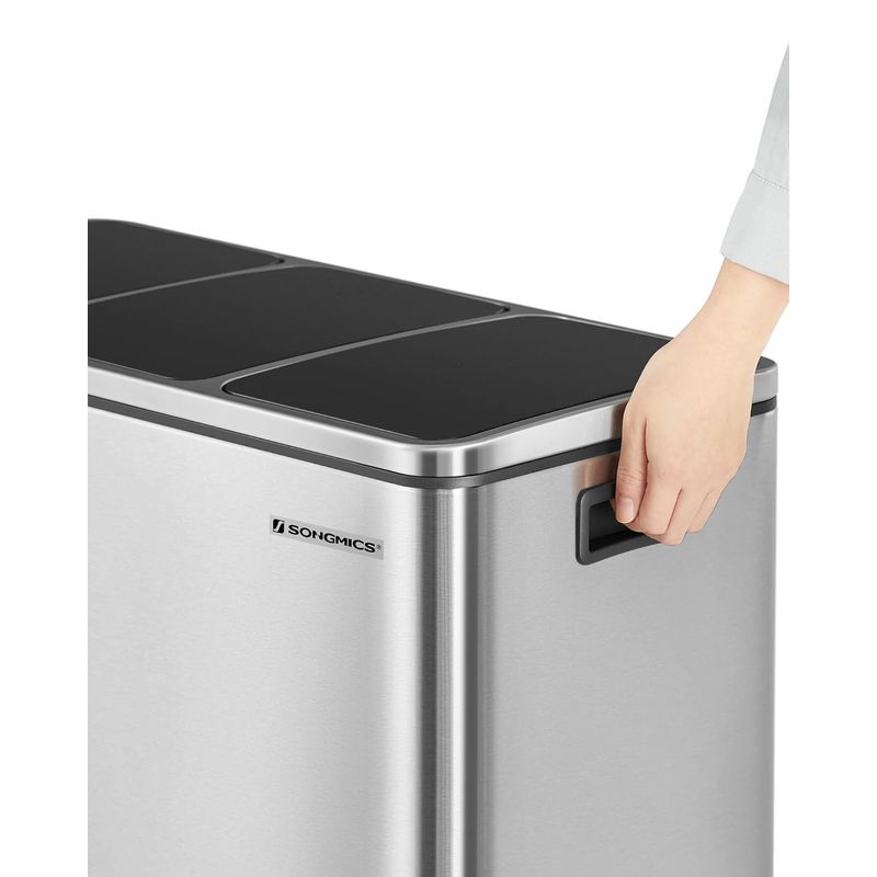 Casa si Gradina - Mobilier - Organizare si depozitare - Cosuri de gunoi - Cos de gunoi din inox cu 3 compartimente colectare selectiva, cu galeti interioare, 3x18litri, argintiu si negru - Infinity.ro