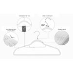 Casa si Gradina - Mobilier - Organizare si depozitare - Umerase si valeti - Set de 50 de umerase pentru haine, anti-alunecare cu catifea, bara de cravata si carlig pivotant, 43,5 cm, alb - Infinity.ro