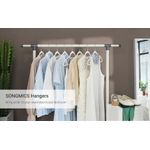 Casa si Gradina - Mobilier - Organizare si depozitare - Umerase si valeti - Set de 50 de umerase pentru haine, anti-alunecare cu catifea, bara de cravata si carlig pivotant, 43,5 cm, alb - Infinity.ro