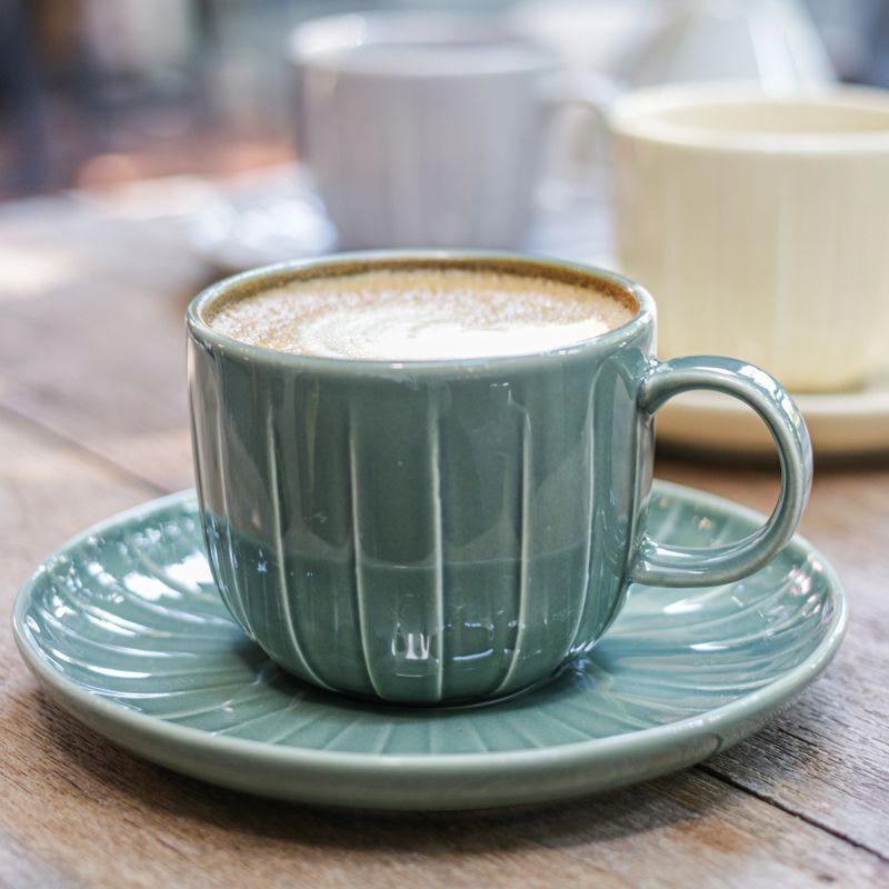 Casa si Gradina - Bucatarie si vesela - Cani si pahare - Cani si cesti - Ceasca AMBITION Ligne, 280ml, portelan, verde - Infinity.ro