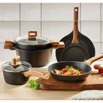 Casa si Gradina - Bucatarie si vesela - Vase pentru gatit - Oale si cratite - Cratita cu capac AMBITION Camel, 16cm, 1.4L, invelis Qualum Basic Stone Edition, maner piele, inductie - Infinity.ro