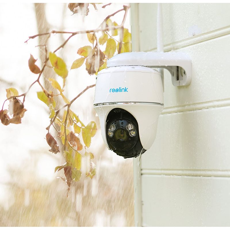 Casa si Gradina - Electrice - Smart Home - Camere de supraveghere - Pachet camera de supraveghere cu Panou Solar si Card MicroSD 64 GB Reolink Argus PT Ultra WIFI, rezolutie 4K / 8MP - Infinity.ro