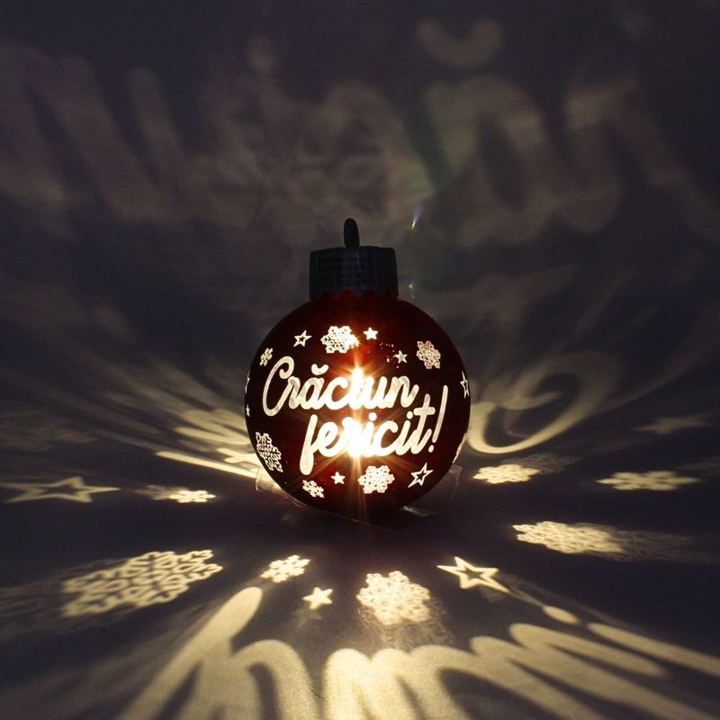 Casa si Gradina - Decoratiuni - Decoratiuni de sezon - Glob de Craciun, cu led, culoarea rosu, mesaj „Craciun fericit!" - Infinity.ro