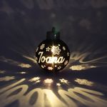 Casa si Gradina - Decoratiuni - Decoratiuni de sezon - Glob de Craciun, cu led, culoarea visiniu, nume „Ioana" - Infinity.ro