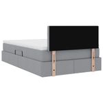 Casa si Gradina - Mobilier - Paturi si accesorii - Paturi - Pat cu saltea si LED Gri deschis 120 x 190 cm Poliester - Infinity.ro