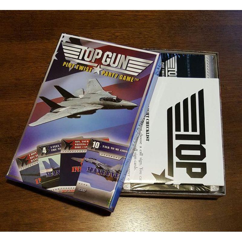 Jucarii, Copii si Bebe - Jucarii si jocuri - Jocuri si puzzle - Jocuri de societate - Joc de societate Top Gun: Plot Twist Party Game - Infinity.ro